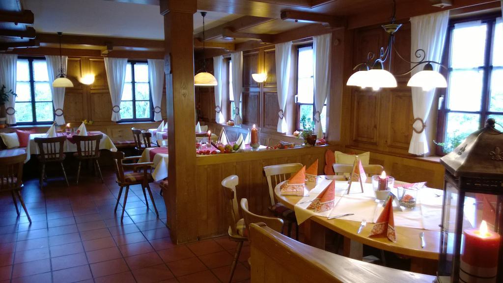 Landhotel Vierjahreszeiten Bad Königshofen im Grabfeld Zewnętrze zdjęcie
